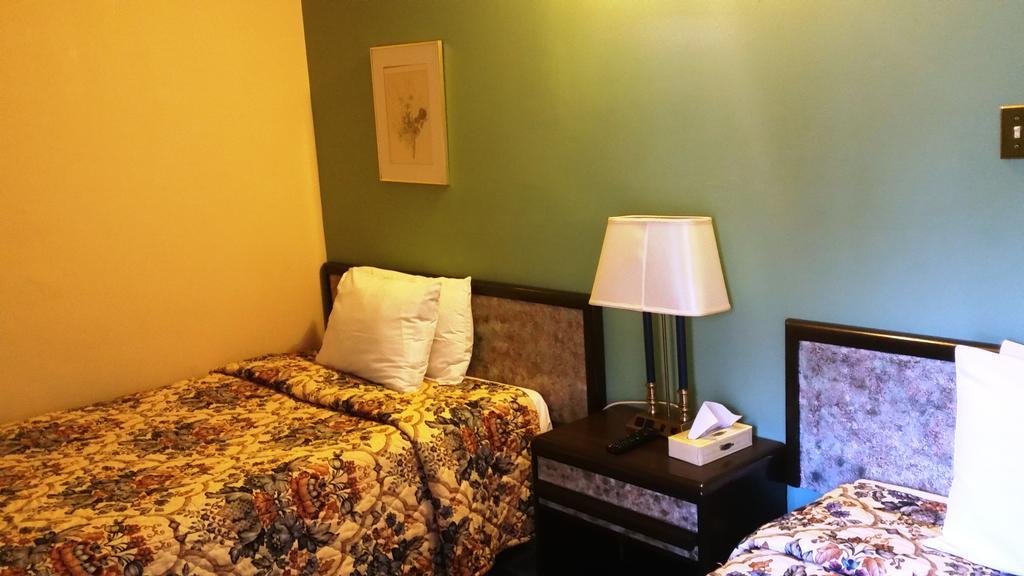 A Voyageur'S Guest House Ottawa Ngoại thất bức ảnh