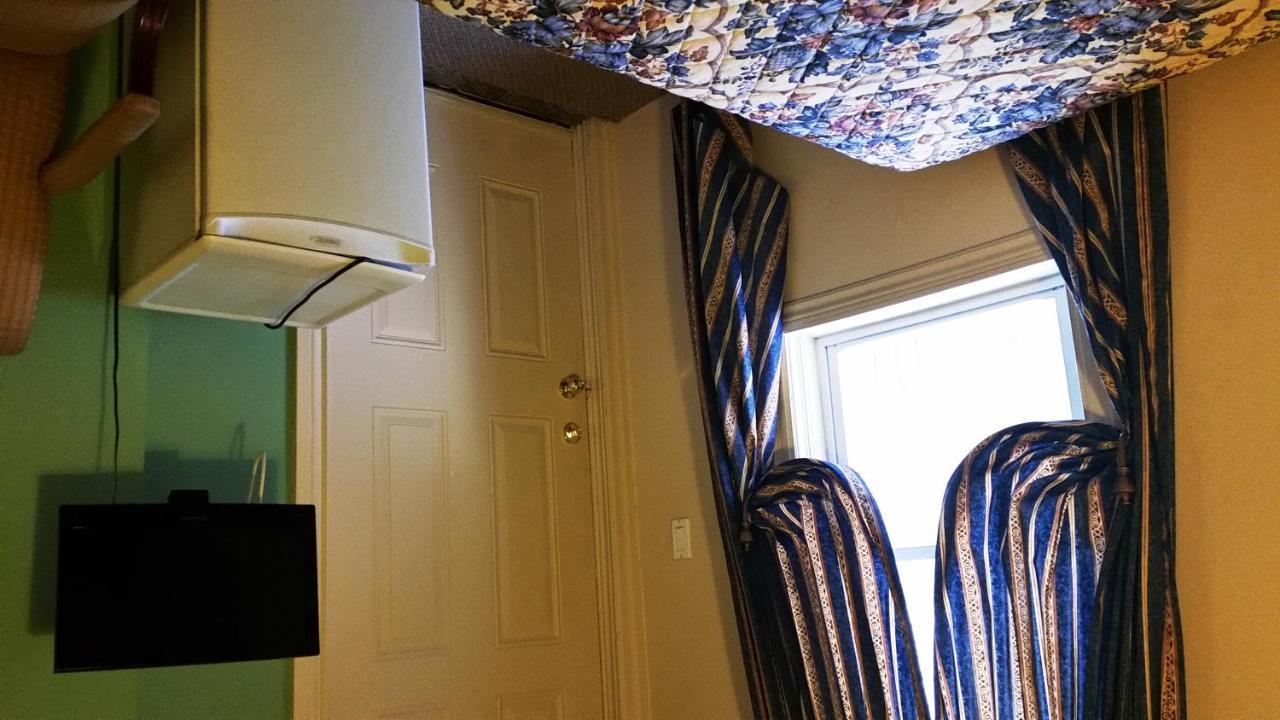 A Voyageur'S Guest House Ottawa Ngoại thất bức ảnh
